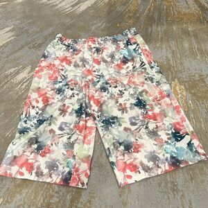 Athleta Savannah Bermuda Short Sz L Floral 798603 in EUC
